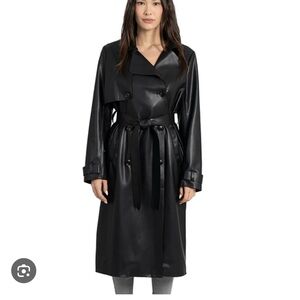 LOVE TOKEN CARTER COAT medium NWT